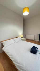 Master room near Notting hill & Bayswater & Paddington Station