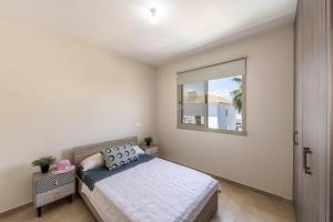 SunnyVillas 3BR House Private Pool POLY