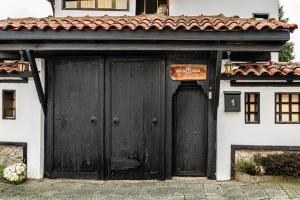 Villa TIANA Bansko 7-Bedroom Luxury Chalet