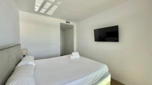 Sunset Cliffs I by Terreta Rentals