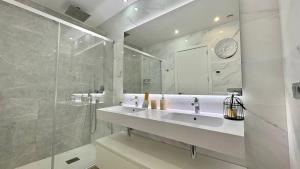 Sunset Cliffs I by Terreta Rentals