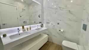 Sunset Cliffs I by Terreta Rentals