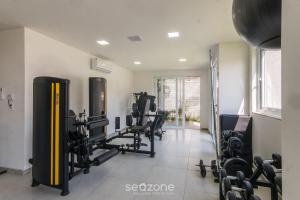 Apartamentos em Condomínio com Piscina e Academia - AGA