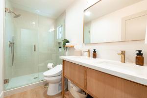 Rare Stay Inside Yosemite NP w Hot Tub, AC, WiFi