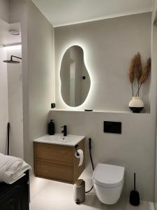 New Luxury Villa by the Sea with Panoramic Views