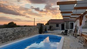 Juniper Stone Cottage by Villas Guide