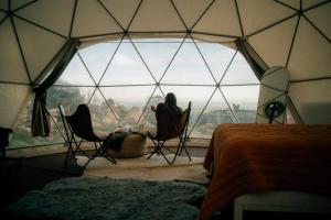 A Cozy Fireside Glamping Escape with Ridge Views