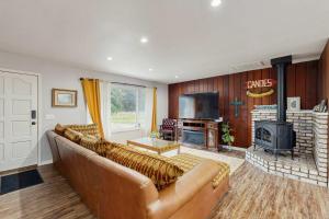 Family Favorite with Large Yard and BBQ