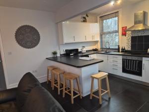 Newly refurbished flat with Free Parking