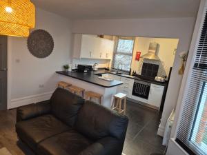 Newly refurbished flat with Free Parking