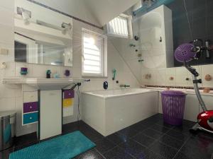 Maisonette apartment with garden