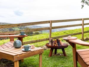 1 Bed in Combe Martin 75476