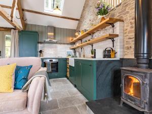 1 Bed in Combe Martin 75476