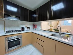 Luxury two bedroom at Gemz