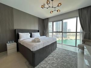 Chic 1 Bhk Retreat in Radiant Viewz, Al Reem