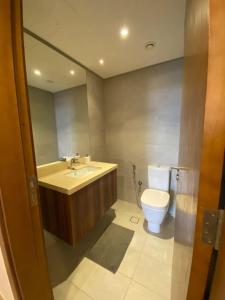 Entire House in Palm Jumeriah with a Sea View