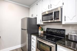 Music City Dreams Downtown Nashville - Parking Included