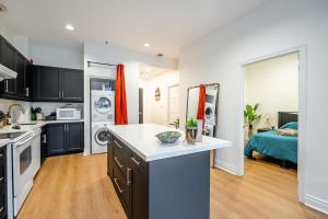 The Artist Loft Trendy 2BR Condo with Parking
