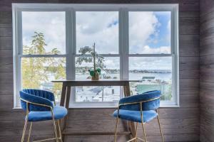 Mackinac Island Cabin Steps to Ferry Sleeps 12