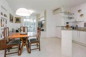 Piscina em Jurerê | WI-FI 500MB#JA43