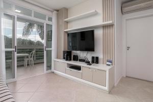 Piscina em Jurerê | WI-FI 500MB#JA43