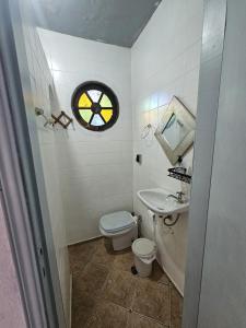 Linda casa com piscina, pertinho da praia!