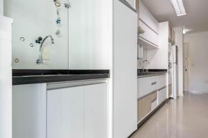 Amplo Apto Bem Localizado a 200 metros da Praia