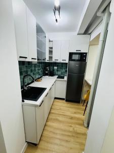 Victoriei Studio Old City