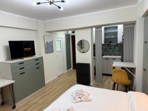 Victoriei Studio Old City