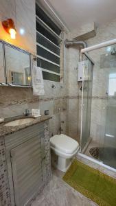 Estrutura Completa com 1 Suíte e Praia NSC1032-913