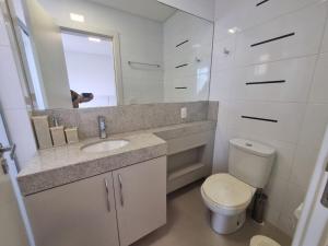 Apartamento em Meia Praia com Vista mar