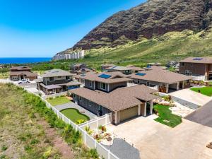 ML Ocean view Golf Gazebo and BBQ we have all
