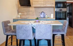 Stunning Apartment In Rogotin-Ploce With Wifi