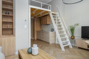 Modern apartment -Berka Joselewicza 5 street