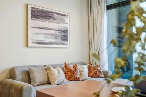 Peninsula - Luxury apartment with Canal View