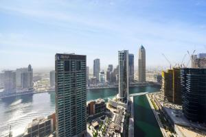 Peninsula - Luxury apartment with Canal View