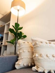 HOM I A Pasos de Metro Irarrazaval I CoWorking I PISCINA