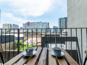 HOM I A Pasos de Metro Irarrazaval I CoWorking I PISCINA