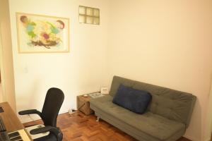Quarto e sala amplo e completo Humaitá Botafogo