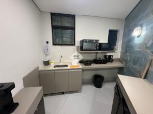 Suíte Completa e Impecável no Lourdes - Suíte 2