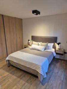 Oasis Urbano - bello departamento amoblado en la mejor zona de Guemes