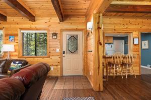 Black Diamond-Family Pet Friendly & Near China Peak