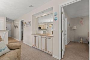 46934C- 2 Bedrooms 2Ba Golf Pool Sleeps 6 Pool