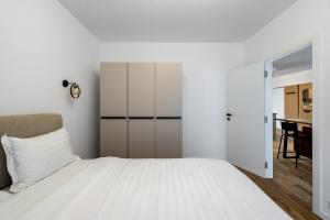 Central ONE Harmony plus Parking