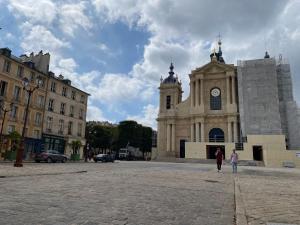 Versailles Belvedere chic loft view
