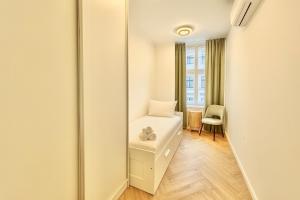 Luxurious Charm - Center Retreat 3DR