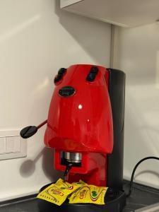 La Nansen House Family and Friends Metro Pyramid