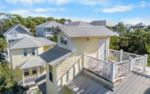 Mellow Yellow by Oversee 30A