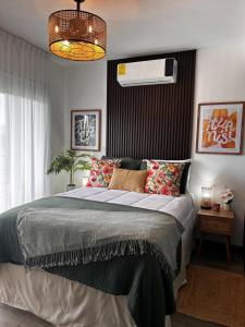 Secure Retreat Near SJO and 27, Ideal for Families