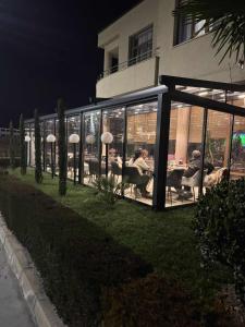 Мотел КОМПЛЕКС GRILL and CHILL